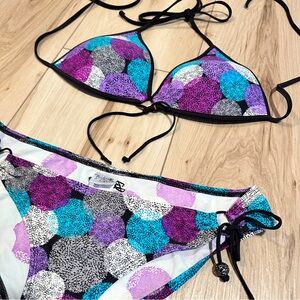 Body Glove exclusive design with molded cups vibrant bikini set